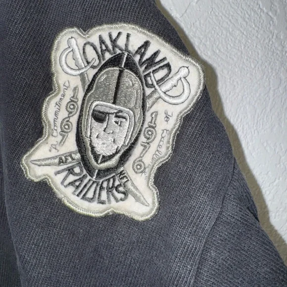 VINTAGE champion OAKLAND RAIDERS T-SHIRT Vintage Champion TED HENDRICKS No. 83 OAKLAND RAIDERS (Size 44) Jersey  BLACK | eBay UK